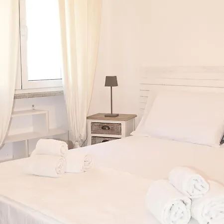 La Petite Οτράντο